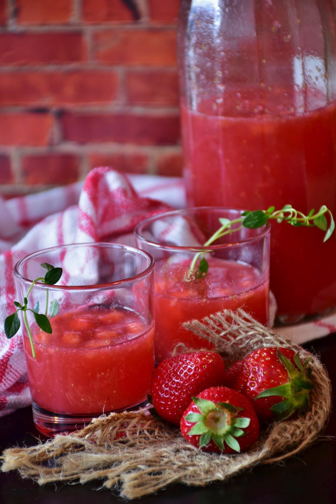 Erdbeerlimes selber machen - Cocktail Rezepte